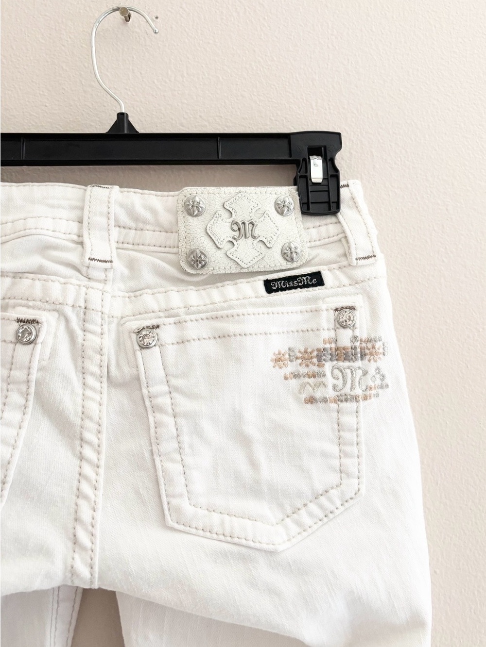 Vintage Y2K Miss Me Signature Cuffed Skinny White Embroidered Jeans